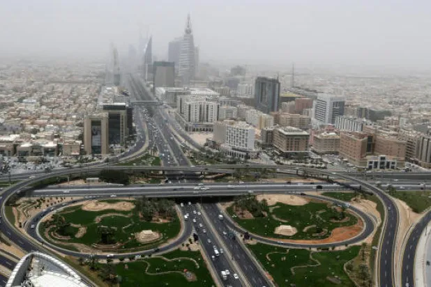 السعودية: تمديد وثائق تأمين مركبات الأفراد لمدة شهرين دون تكاليف