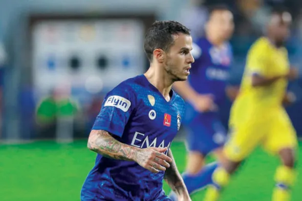 3 أندية إيطالية تتنافس على خدمات جيوفينكو