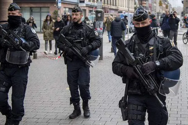 الإرهاب في أوروبا لا يعرف الحجر أو العزل