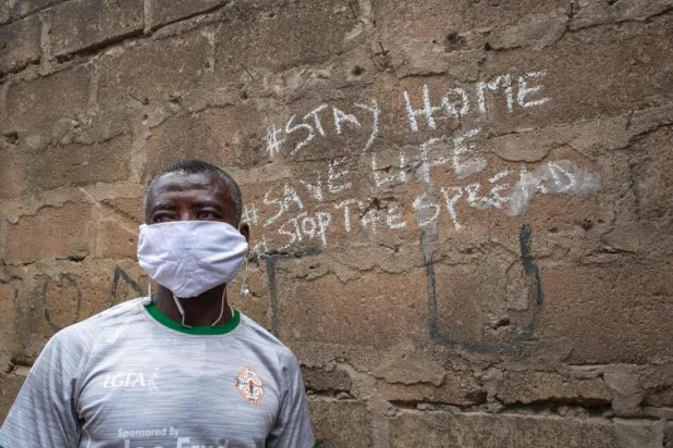 عامل بمصنع للأسماك في غانا يصيب 533 من زملائه بـ«كورونا»