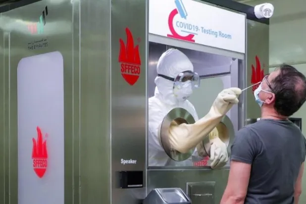 725 إصابة جديدة بفيروس كورونا في الإمارات