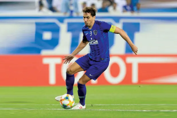 الهلال يفاضل بين إدواردو وجيوفينكو
