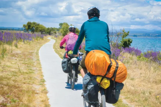 السياحة العالمية «مغلقة للتحسينات»... وفقاعات السفر الجوي هي البديل