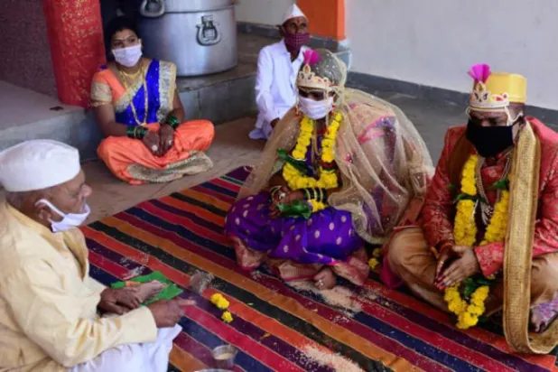 ہندوستان: ہلاکتوں کی تعداد چین سے زیادہ اور لاک ڈاؤن میں توسیع 