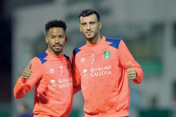 السومة والمؤشر وليما يرفضون «الإجازة»... ويواصلون التدريبات