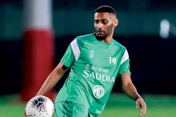 الأهلي يُخضع عسيري والموسى للتقييم