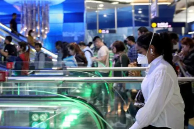 دبي تستأنف الأربعاء الحركة الاقتصادية من 6 صباحاً وحتى 11 ليلاً