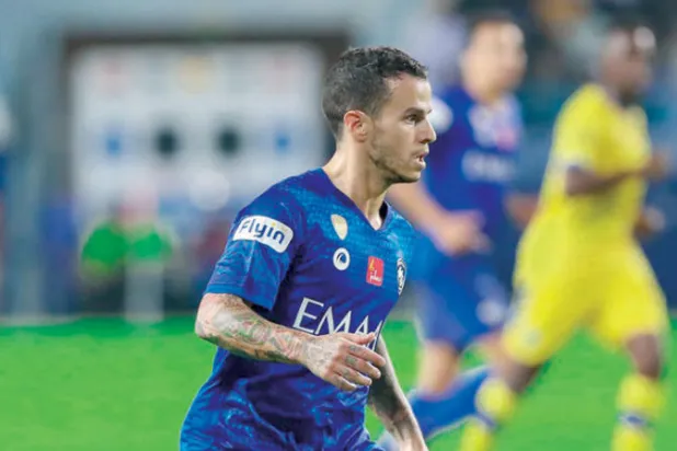 الهلال يتجه لتجديد عقد جيوفينكو