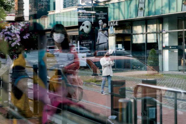 عرض مسرحية «شبح الأوبرا» في سيول استمر رغم «كورونا» (نيويورك تايمز) 