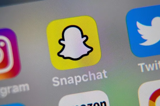 «سنابشات» يوقف الترويج لحساب ترمب