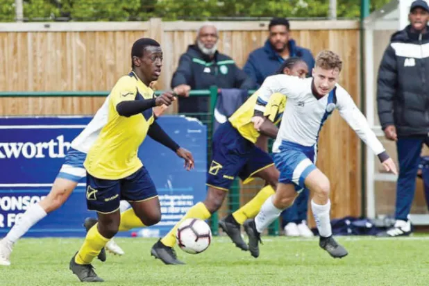 «كورونا» يضع اللاعبين الصغار في أكاديميات الشباب «طي النسيان»