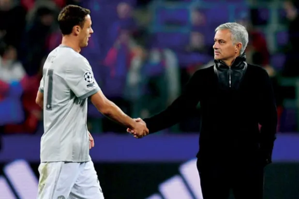 أعاد مورينيو ماتيتش إلى تشيلسي عام 2014 قبل أن يأخذه معه إلى مانشستر يونايتد (الشرق الأوسط)