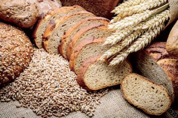 ابحث عن خبز الحبوب الكاملة... بأقل قدر من المكونات