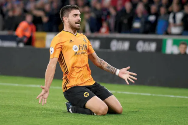 روبن نيفيس: استئناف مباريات كرة القدم سيساعد على تخفيف مشاعر القلق من «كورونا»