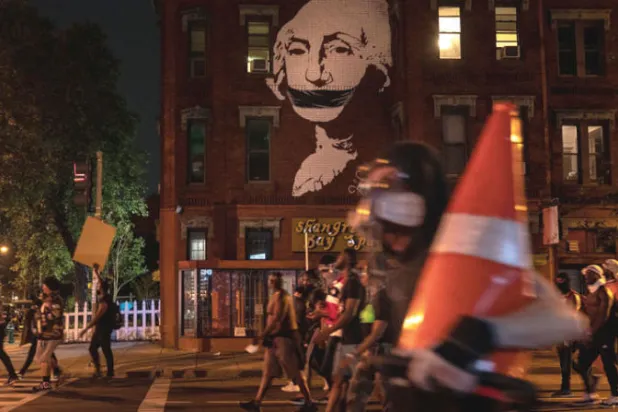 اهتمام واشنطن بالجائحة يتراجع رغم قفزة جديدة في الإصابات