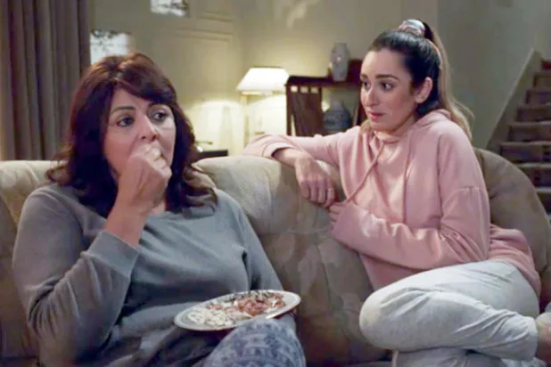 أمينة خليل وهالة صدقي في مشهد من المسلسل