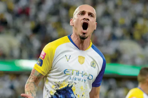 النصر يعرض 15 مليون ريال على غلطة سراي للتنازل عن مايكون