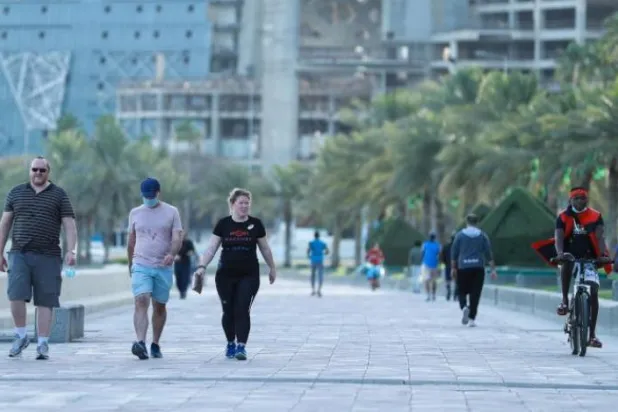 Katar: Bin 176 kişide daha koronavirüs tespit edildi