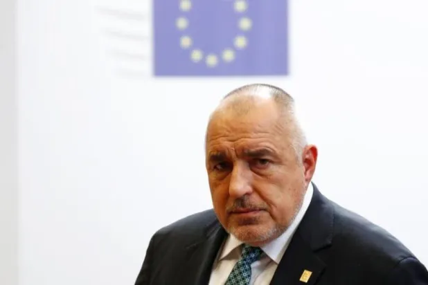 معاقبة رئيس وزراء بلغاريا لعدم استخدام كمامة