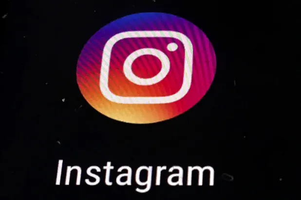 اشتروهم من «عائلات فقيرة»... اعتقال إيرانيين يبيعون الأطفال على «إنستغرام»