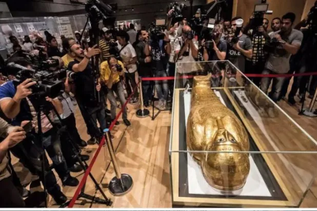 اتهام خبيري آثار فرنسيين بالاتجار بقطع من دول عربية