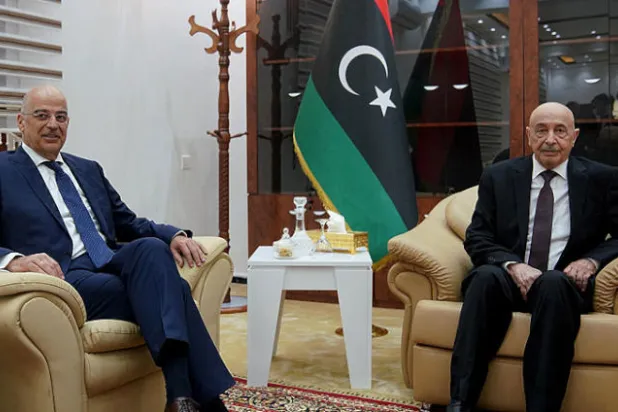 عقيلة صالح ووزير خارجية اليونان يبحثان تفعيل «مبادرة القاهرة»