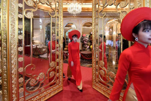 بهو الفندق الذي بلغت تكلفته 200 مليون دولار (أ.ف.ب)