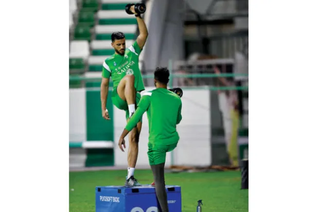 الأهلي ينتظر فحوصات ليما قبل انضمامه للتدريبات