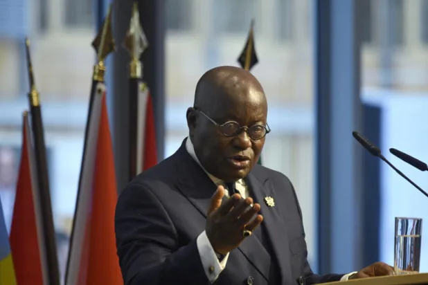 رئيس غانا يبدأ عزلاً ذاتياً بعد مخالطته مصاباً بـ«كورونا»