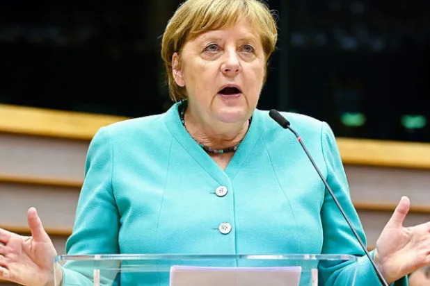 ميركل تحدد أولويات رئاسة ألمانيا للاتحاد الأوروبي