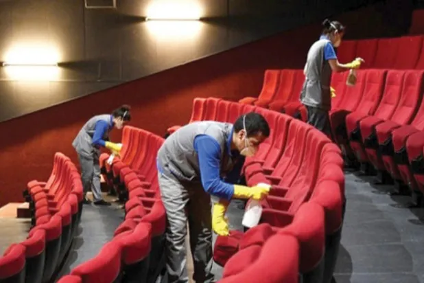 مسارح موسكو ترفض فتح أبوابها قبل مطلع الخريف