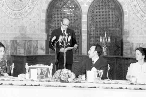 Cezayir'de  First Lady’lerin gölgede kalmasının sırları