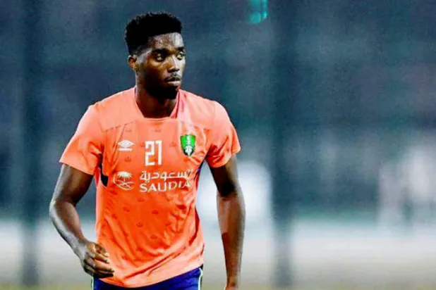 الأهلي يرفض «إفساد العلاقة» مع تفاريس