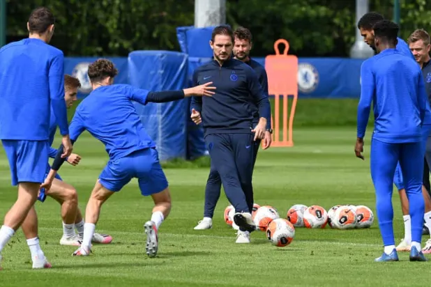 Frank Lampard Calls on Quiet Chelsea Players to Make Some Noise