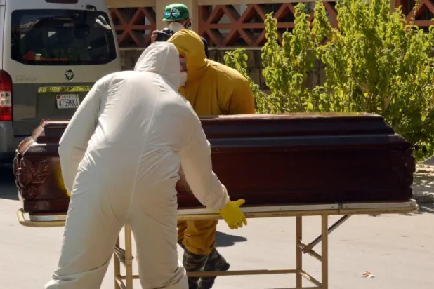 مع تفشي كورونا... سحب أكثر من 400 جثة من شوارع ومنازل في بوليفيا