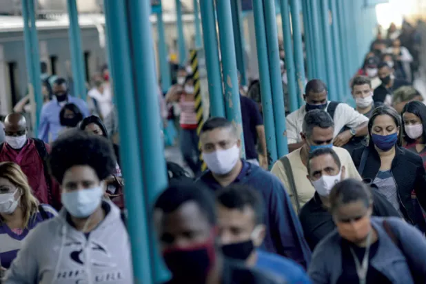 أطباء متطوعون لتجربة لقاح ضد «كورونا» في البرازيل