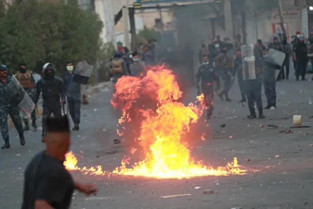 مقتل ثالث متظاهر خلال يومين بعد مواجهات مع الأمن العراقي