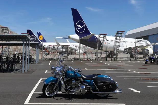 الخوف الكوروني يؤثر على أداء الشركات حول العالم