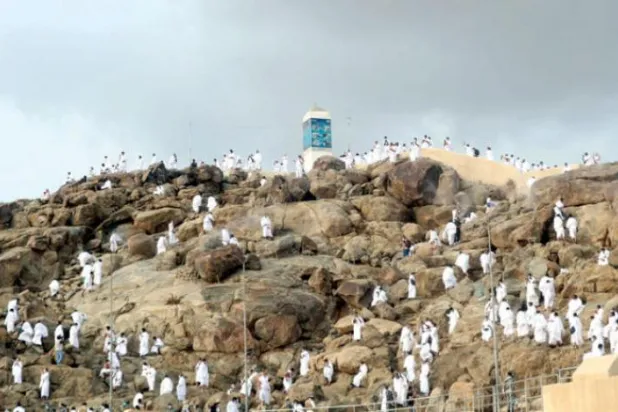 Müslümanlar Kurban Bayramı’nı kutluyor… Hacılar bugün Akabe cemresine taş atıyor