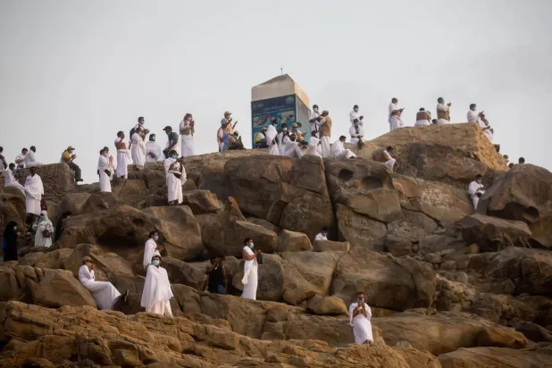 Pilgrims Perform Last Hajj Ritual