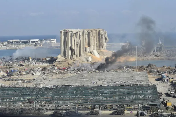 آثار صحية لنترات الأمونيوم الناجمة عن انفجار بيروت... فهل من مواد نووية؟