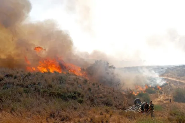 إسرائيل تواصل شن الهجمات على قطاع غزة