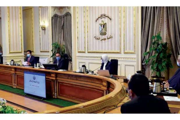 مصر تمدد عمل مستشفيات العزل لمجابهة الوباء