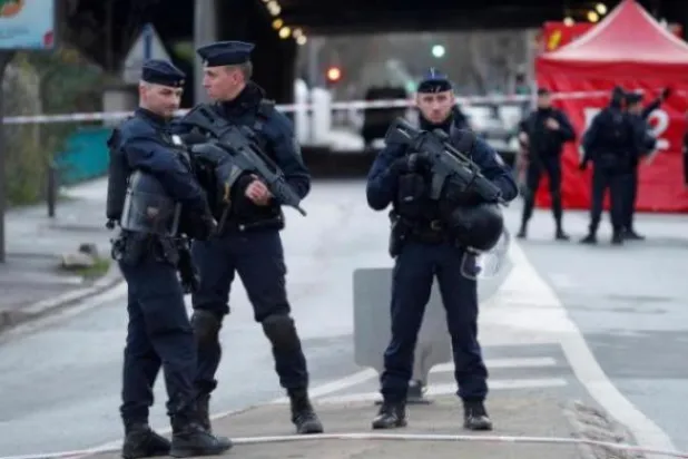 سجن متطرفة فرنسية انضمّت للإرهابيين في سوريا