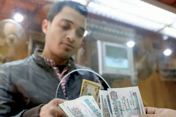 الجنيه المصري أحد أفضل العملات الناشئة مقابل الدولار