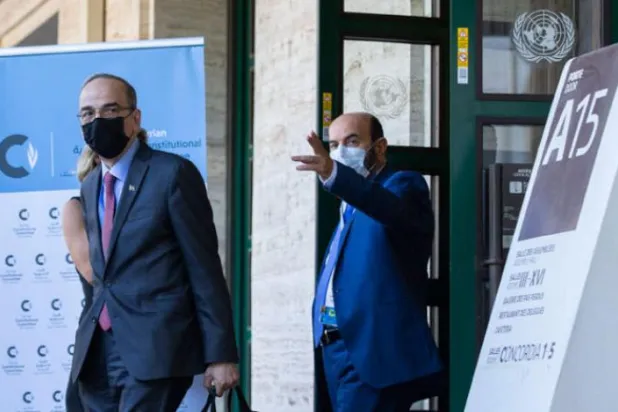 Suriye Anayasa Komitesi’nin ‘olumlu’ başlayan oturumu koronavirüs nedeniyle askıya alındı