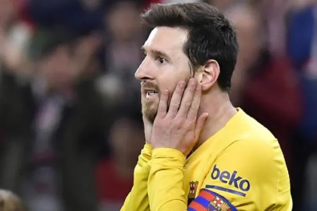 مسی به بارسلونا اعلام کرد باشگاه را ترک می‌کند