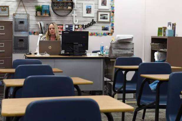 «كورونا» يحرم نصف مليار طفل حول العالم من التعليم