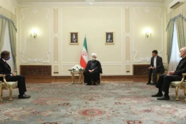  بلومبرگ: ایران با پذیرش بازرسی دو سایت هسته ای زیر فشار کوتاه آمد