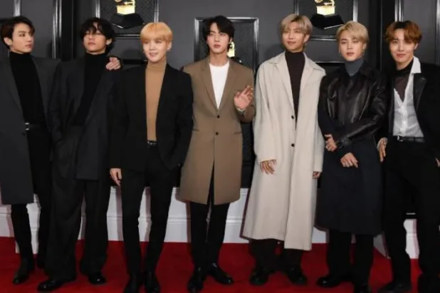BTS, Billboard Hot 100 listesinin tepesine çıkan ilk uluslararası grup oldu